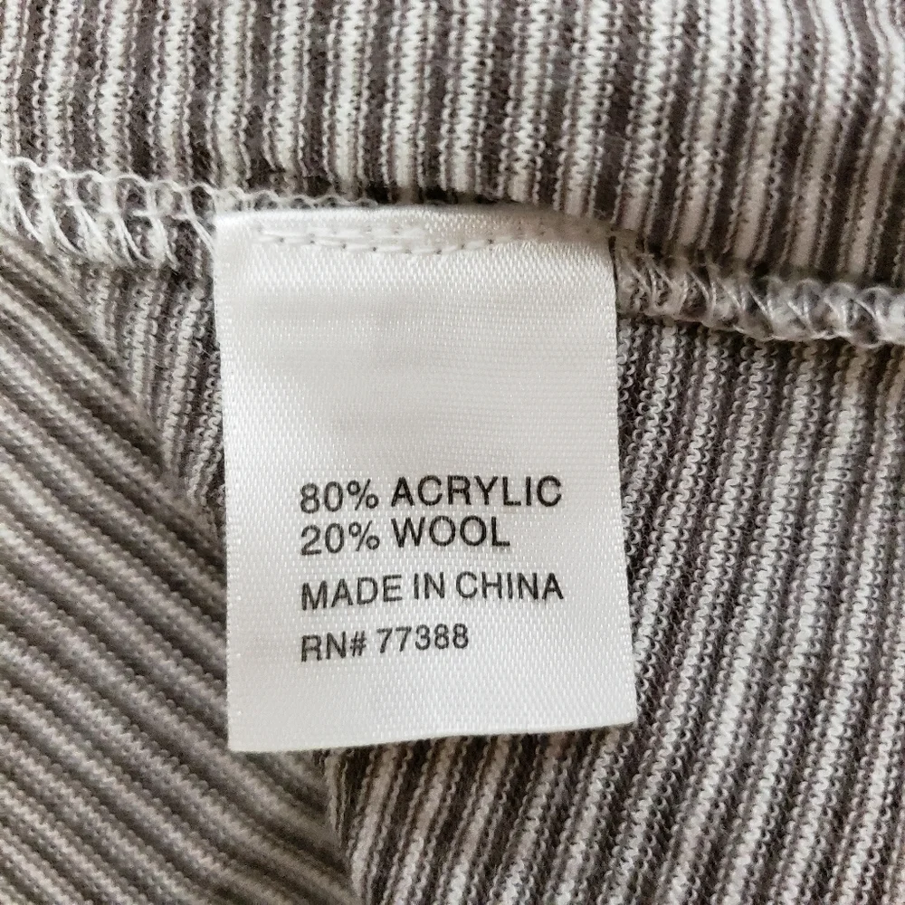 Ki-Line Striped lightweight long sleeve Top XSmall
